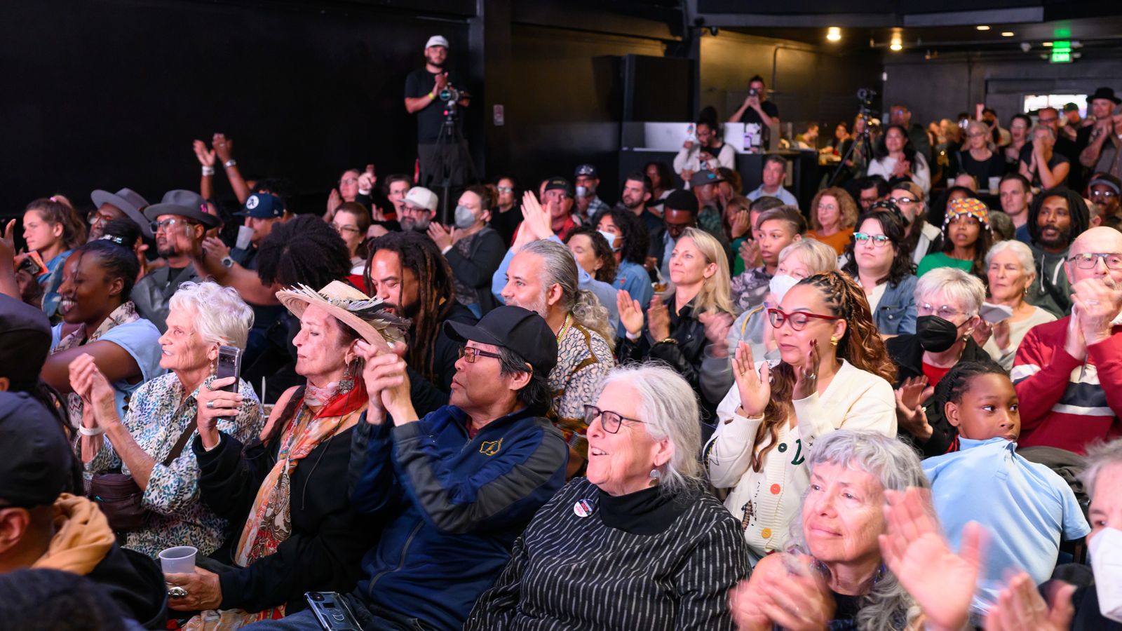 Muralists of Oakland Launch photo 27