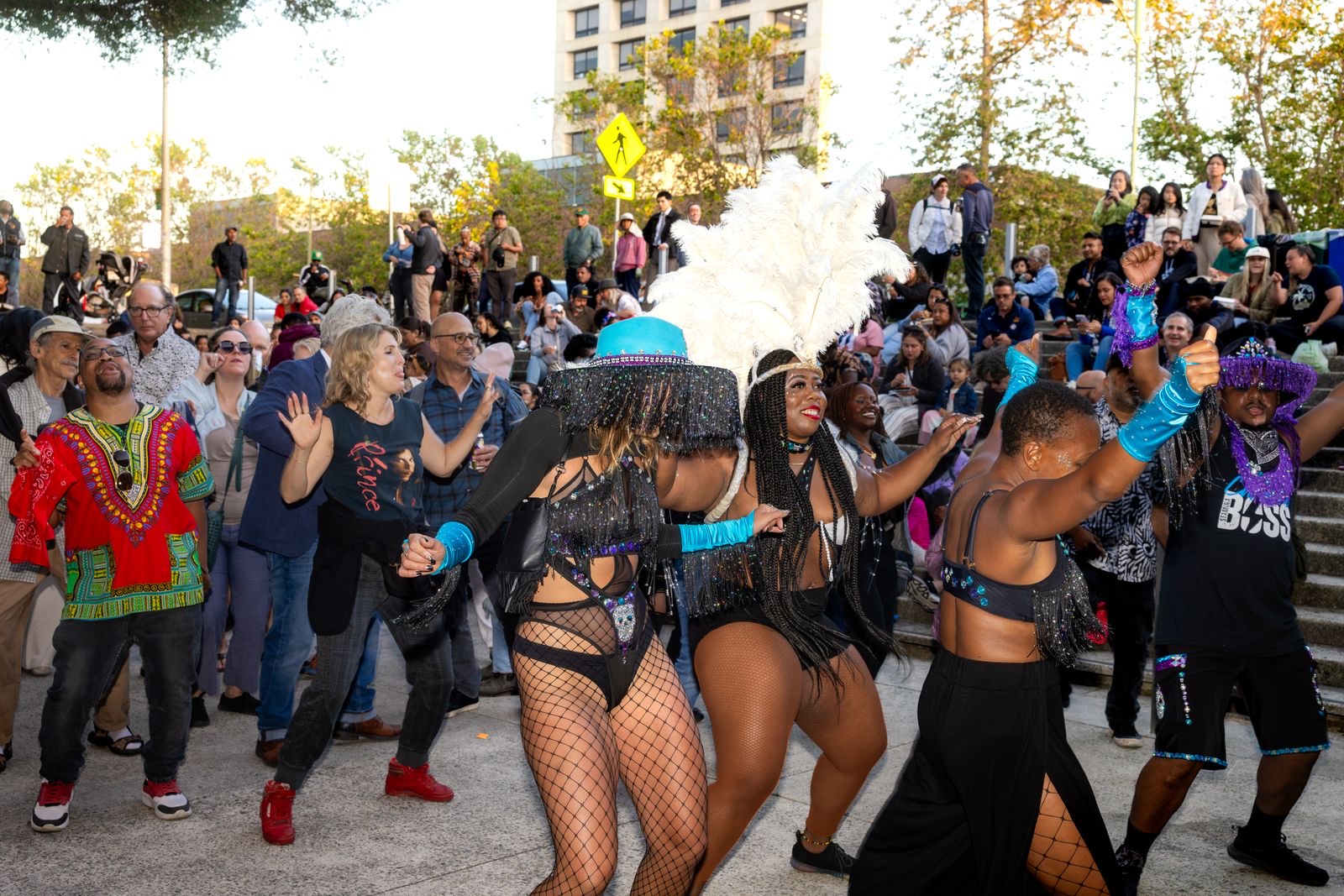 A crowd dancing together at a VibeHauss event
